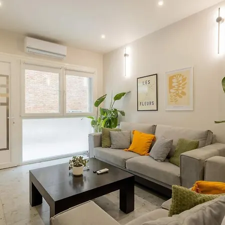 Modern Prime Location In Center سالونيك